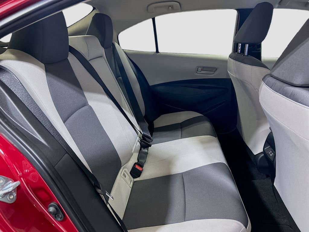 Used 2026 Toyota Corolla LE image 22