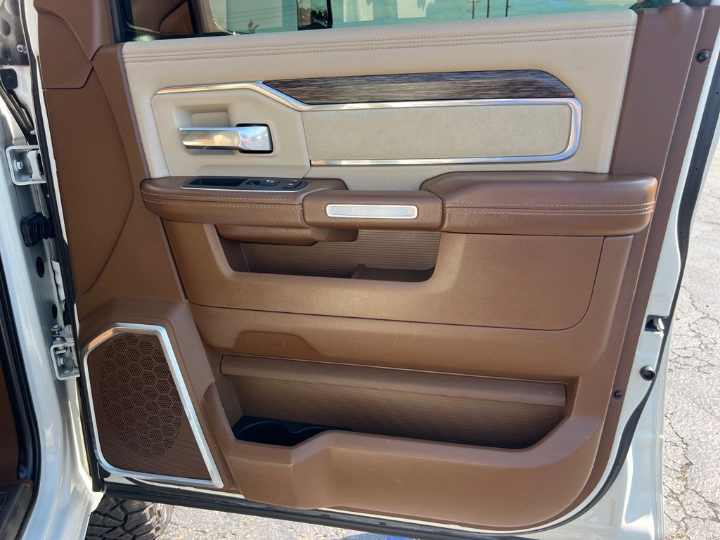 Used 2019 RAM 2500 Laramie AWD/4WD image 22