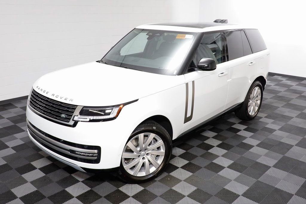 New 2025 Land Rover Range Rover SE AWD/4WD image 2