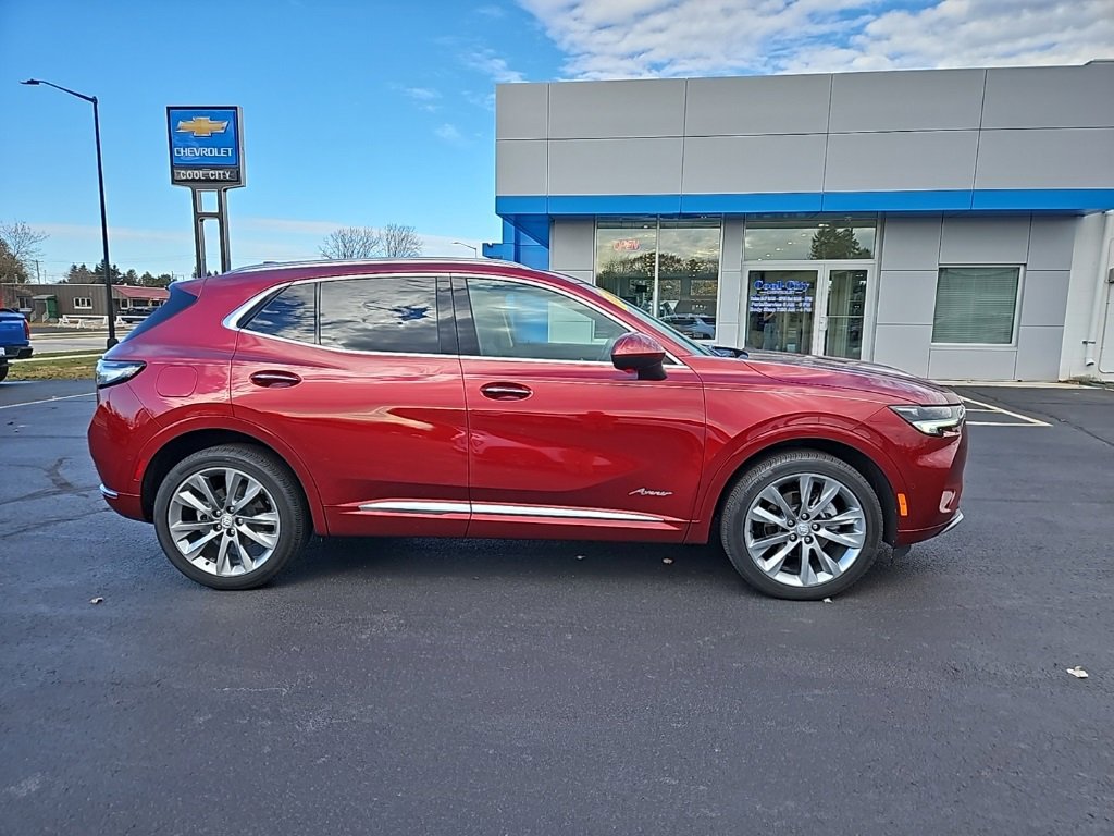 Used 2023 Buick Envision Avenir image 2