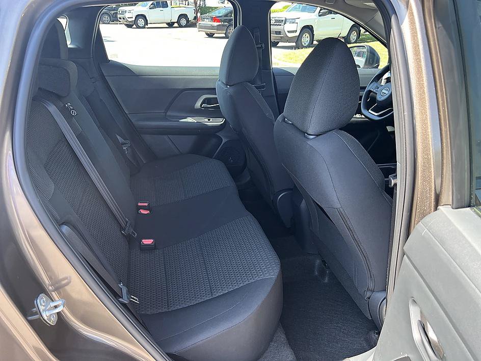 Certified 2025 Nissan Kicks S AWD/4WD image 16