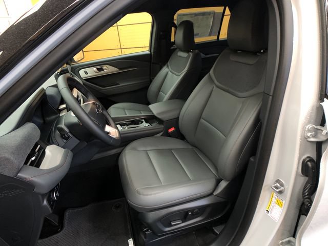 New 2027 Ford Explorer Active w/ Active Comfort Package AWD/4WD image 10