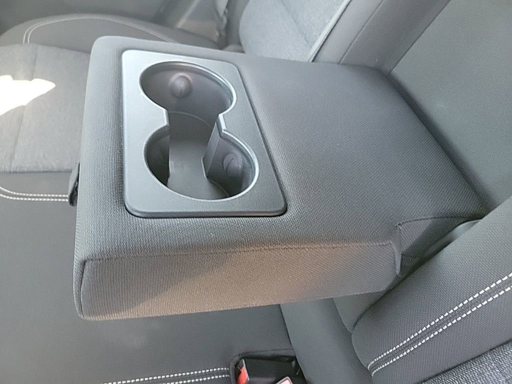 Used 2025 GMC Terrain Elevation w/ Technology Package II image 35