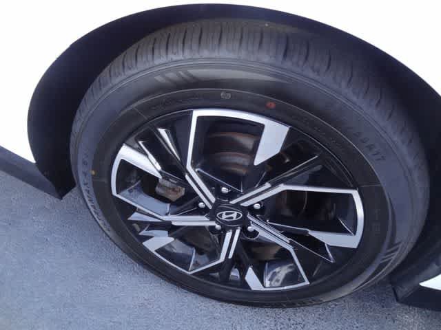 Used 2024 Hyundai Sonata SEL FWD image 18
