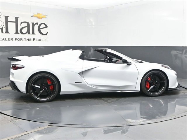 New 2026 Chevrolet Corvette E-Ray w/ Stealth Interior Trim Package image 16