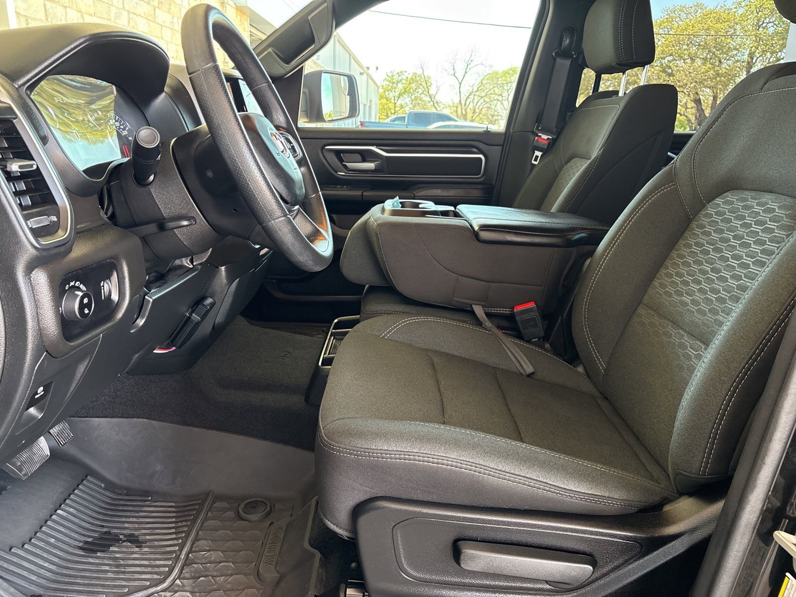 Used 2025 RAM 1500 Lone Star AWD/4WD image 13