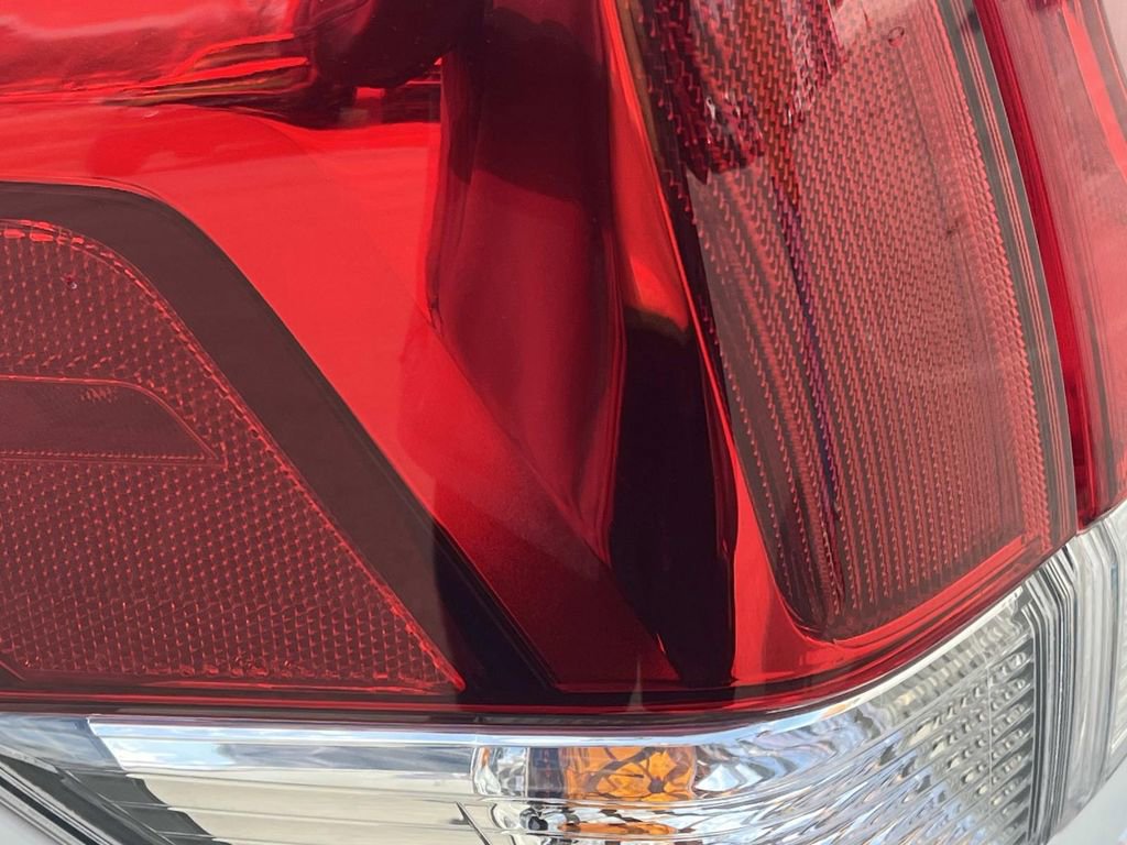 Used 2020 Subaru Forester Limited w/ Popular Package #3 image 11