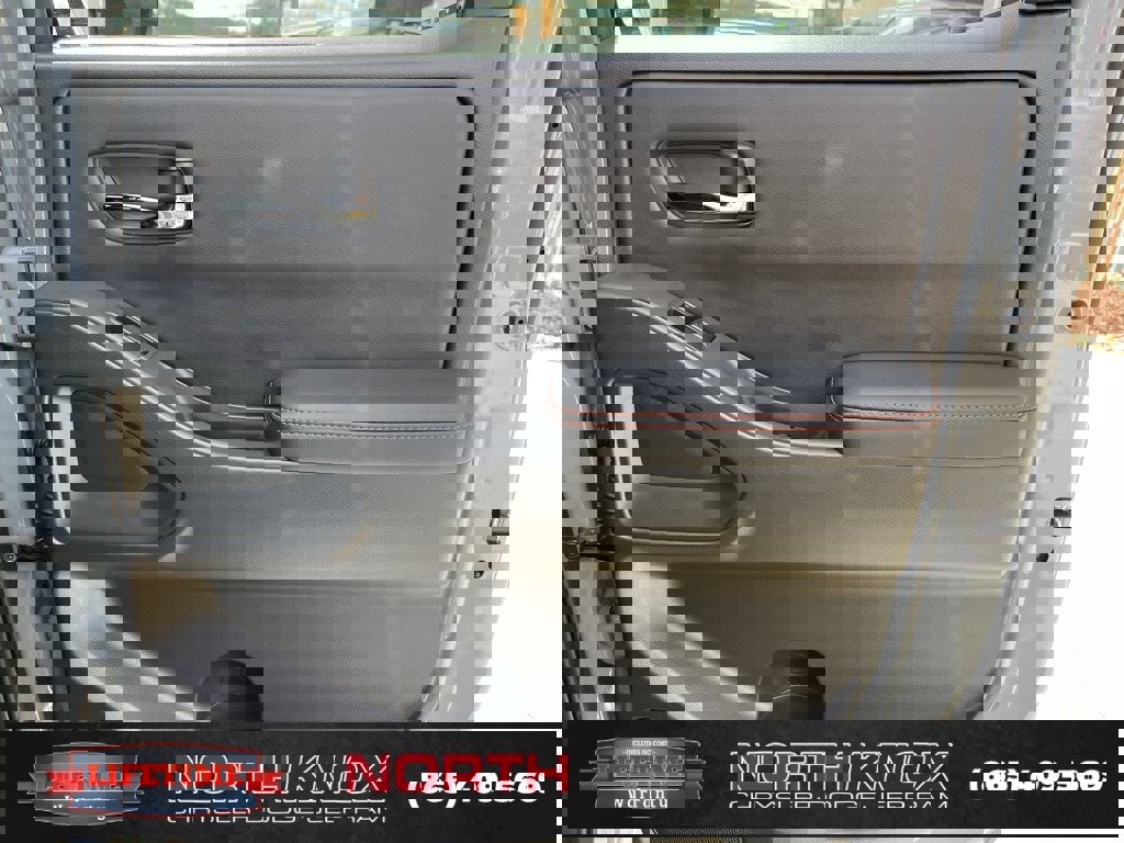 Used 2025 Nissan Frontier PRO-4X w/ Pro Premium Package image 25