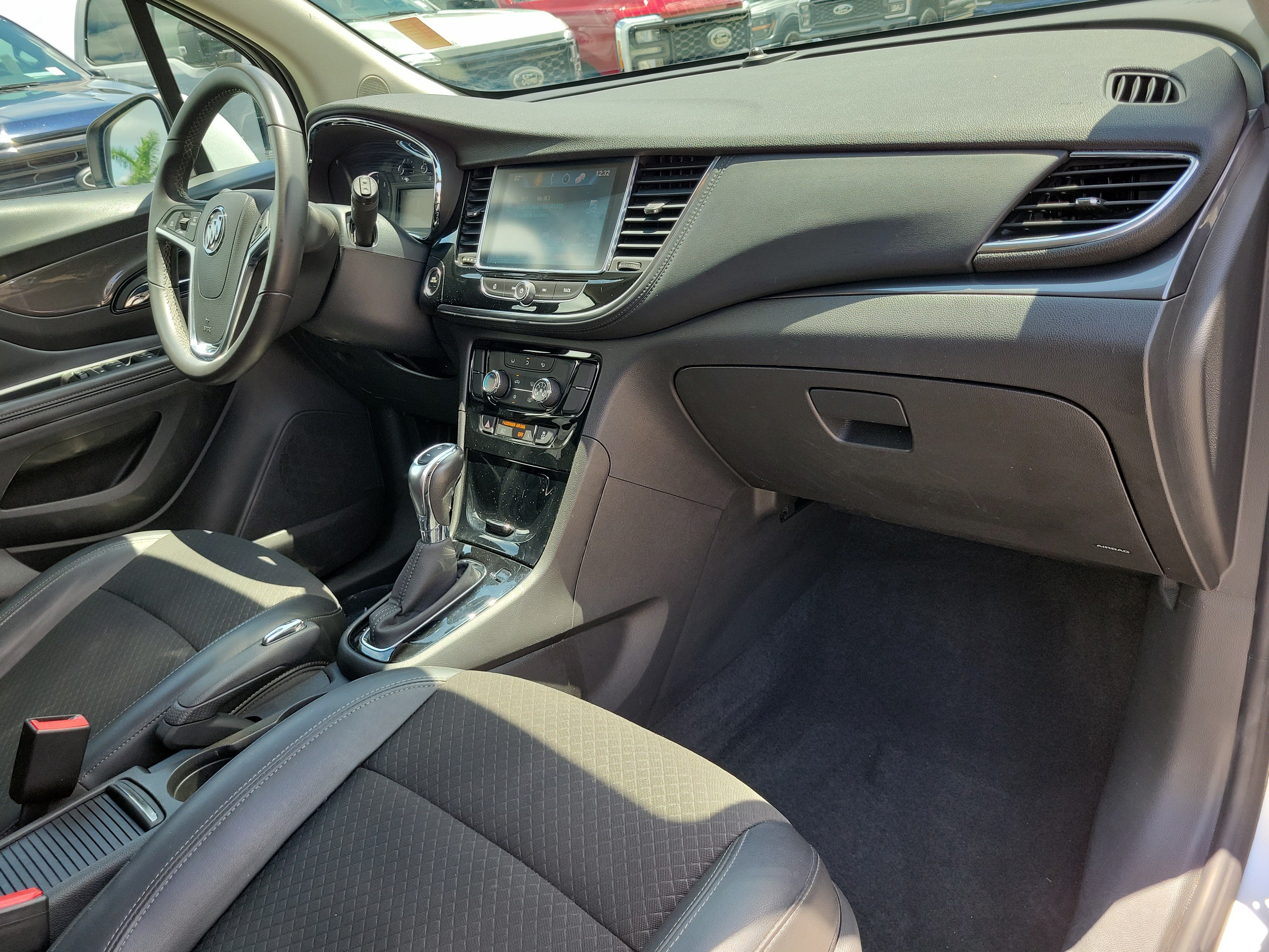 Used 2018 Buick Encore Preferred FWD image 17