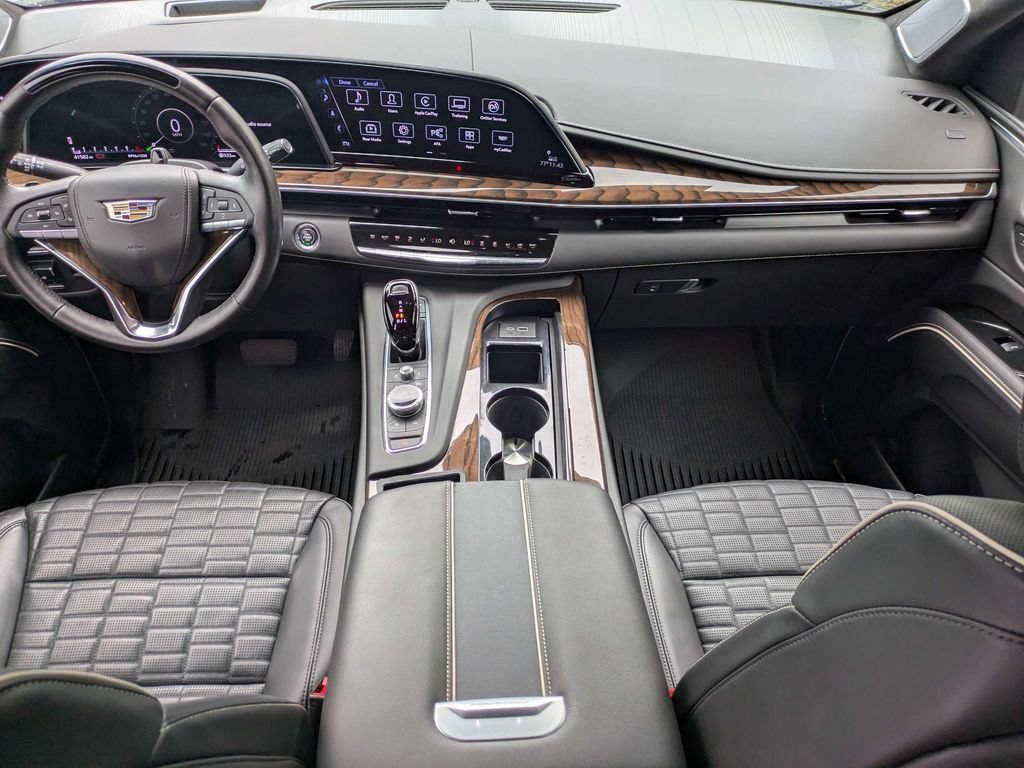 Certified 2023 Cadillac Escalade Sport Platinum w/ LPO, ONYX Package AWD/4WD image 18
