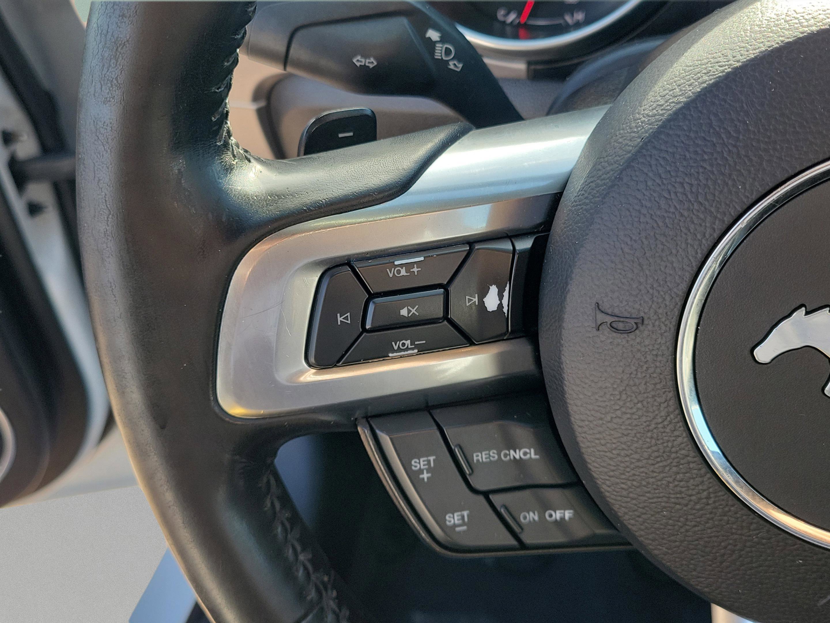 Used 2020 Ford Mustang Premium image 23