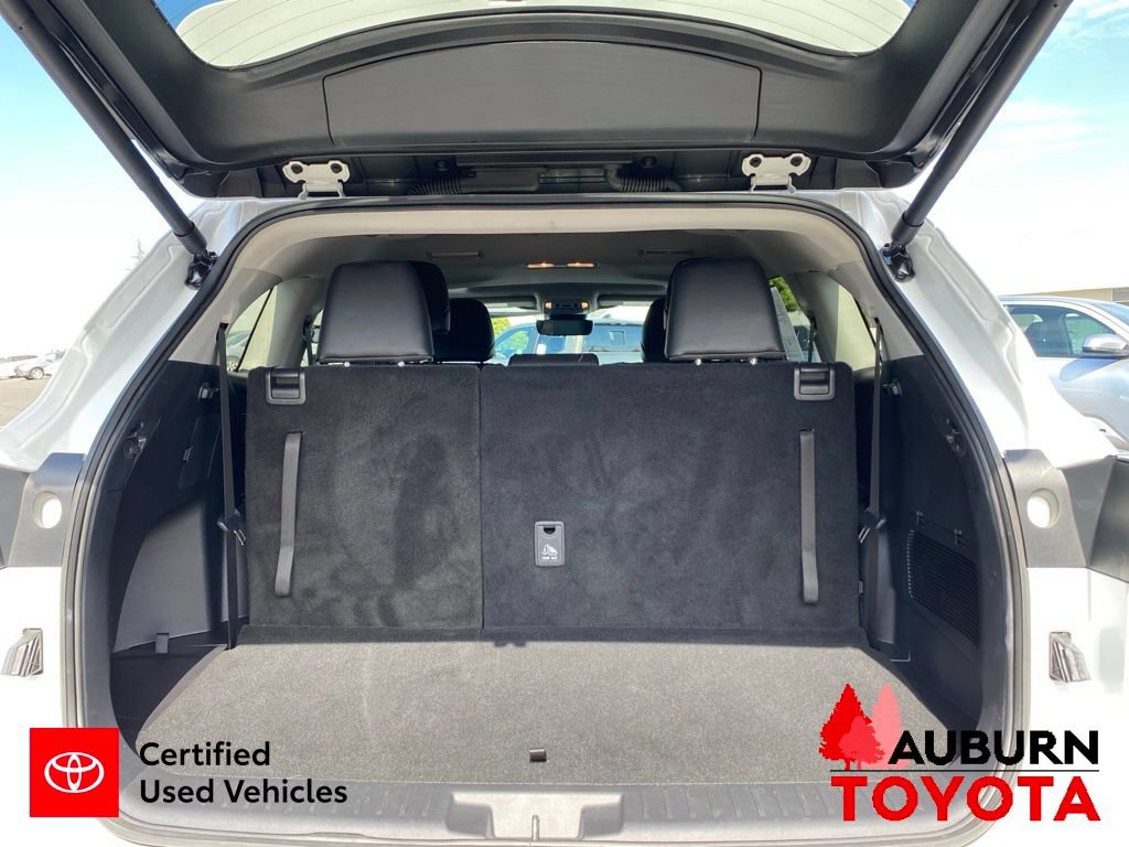 Certified 2026 Toyota Highlander XLE AWD/4WD image 11