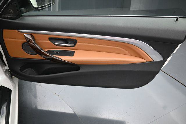 Used 2016 BMW 428i xDrive Convertible AWD/4WD image 35