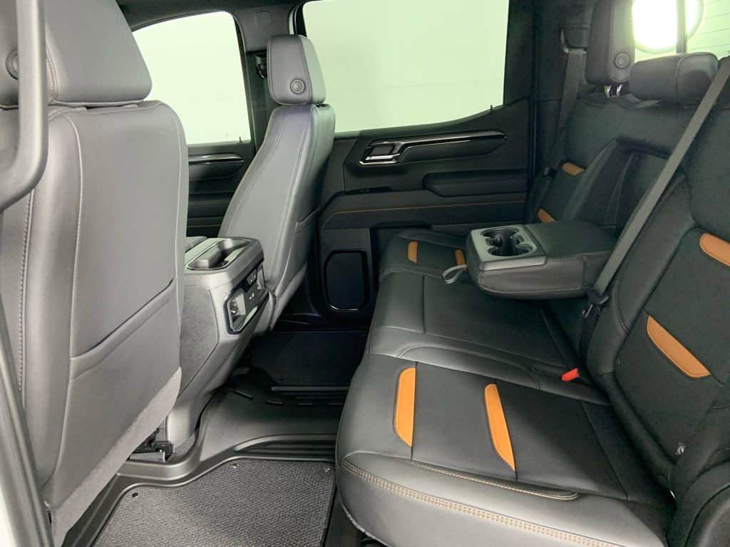 Used 2025 GMC Sierra 1500 AT4 w/ Technology Package image 21