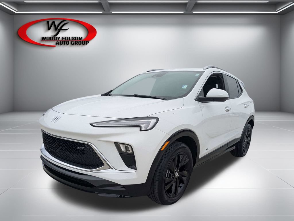 Used 2025 Buick Encore GX Sport Touring w/ Comfort Package FWD image 9