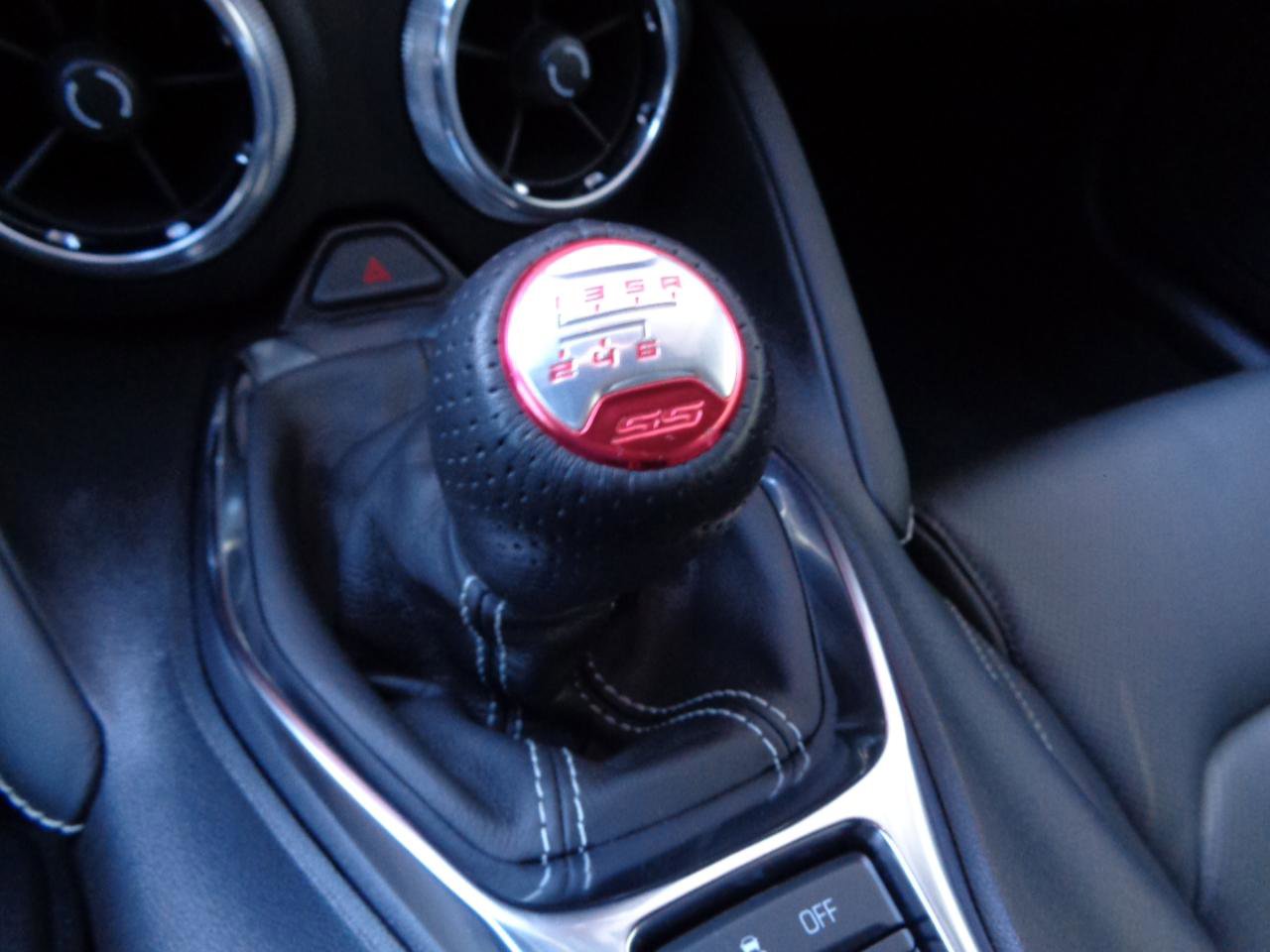 Used 2023 Chevrolet Camaro SS RWD image 13