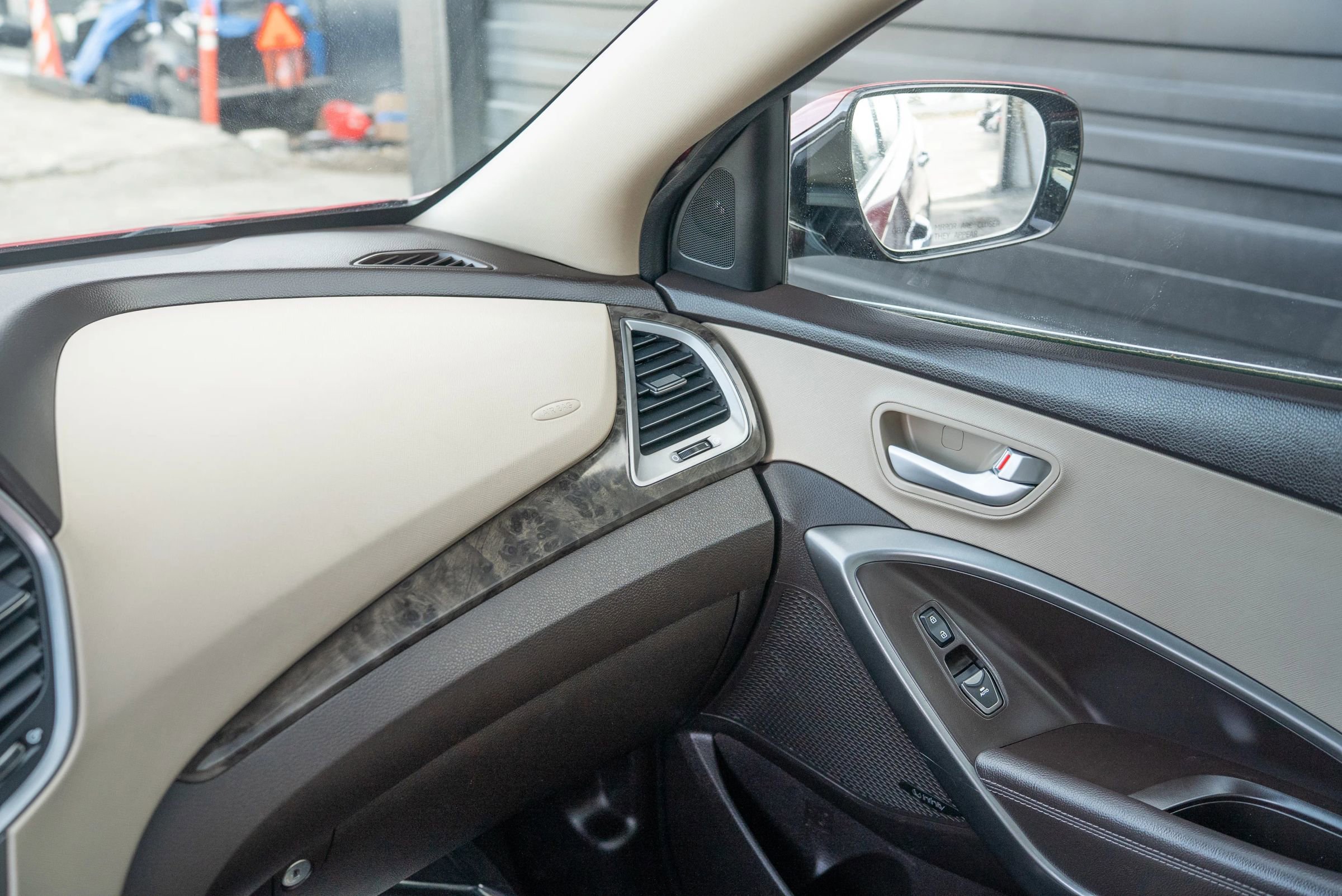 Used 2017 Hyundai Santa Fe Sport w/ 2.0T Ultimate Tech Package 05 image 31