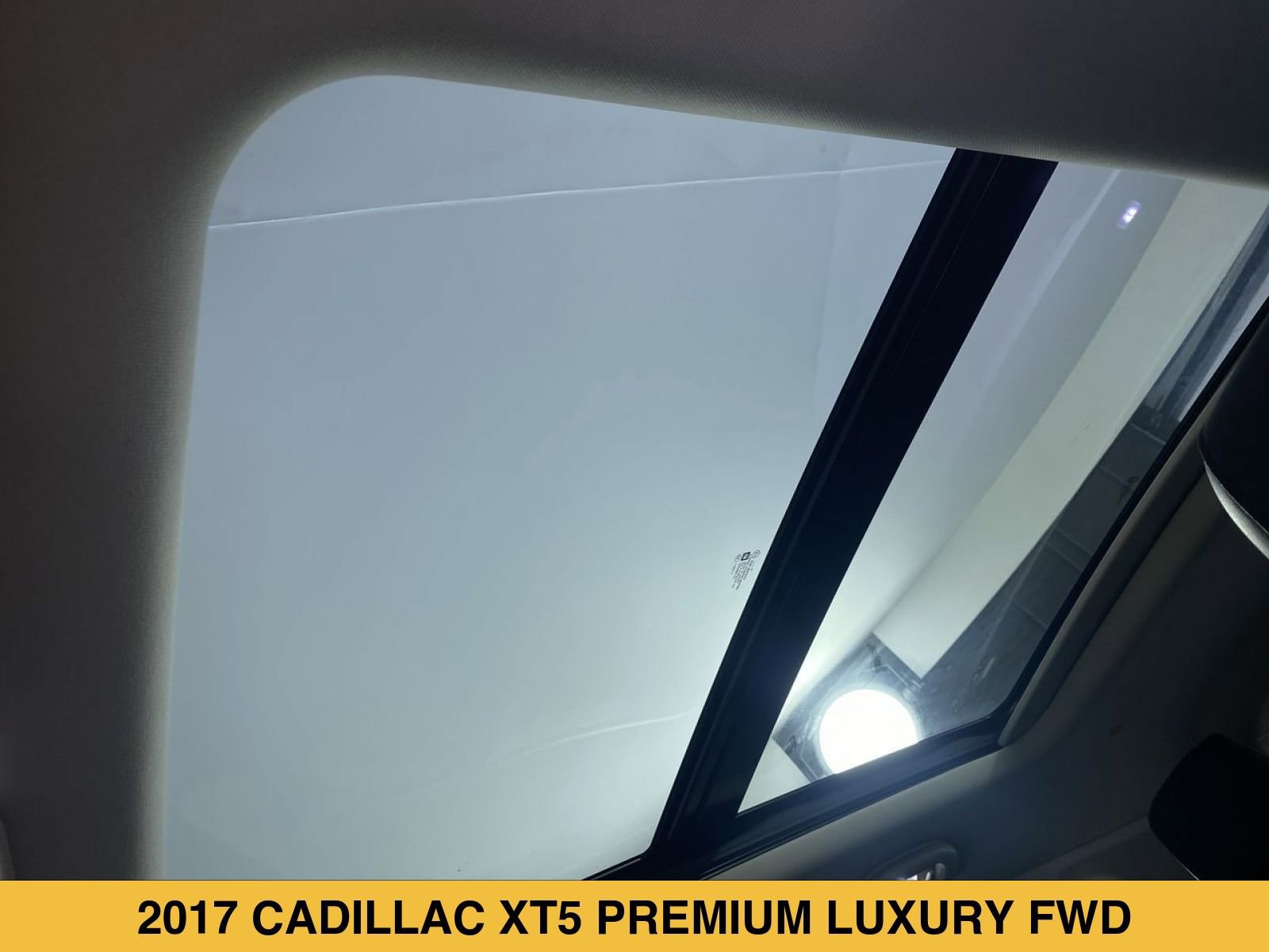 Certified 2017 Cadillac XT5 Premium Luxury FWD image 11