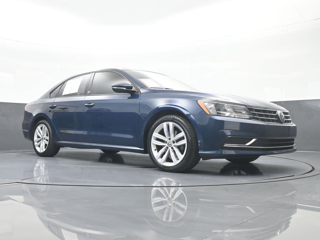 Used 2019 Volkswagen Passat 2.0T Wolfsburg image 59
