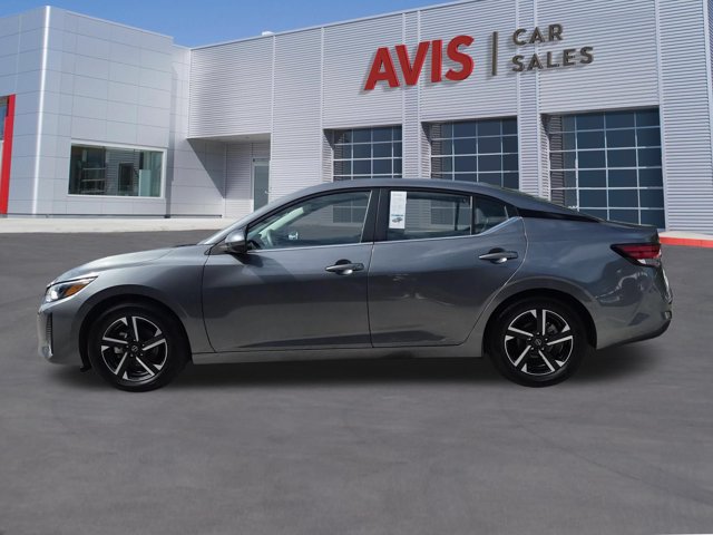 Used 2025 Nissan Sentra SV FWD image 10