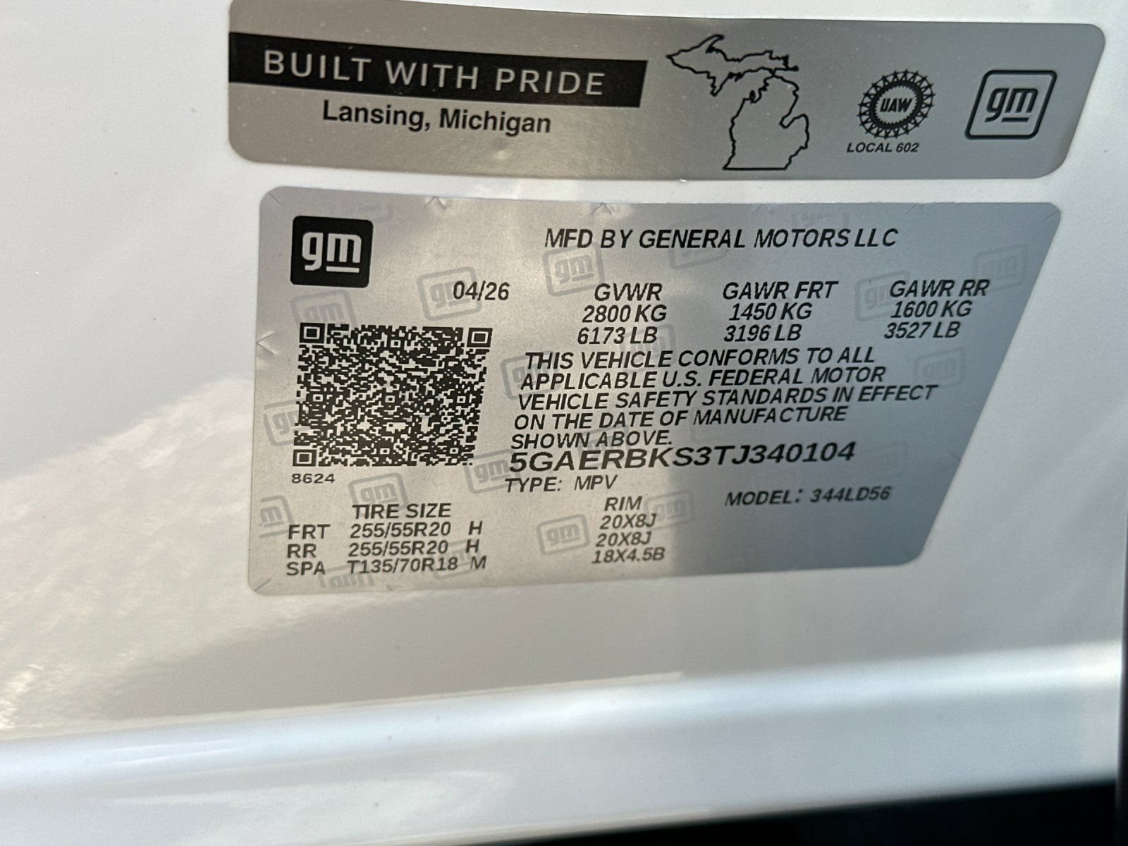 New 2026 Buick Enclave Sport Touring w/ Power Package FWD image 28