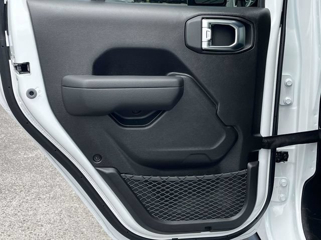 New 2026 Jeep Gladiator Sport AWD/4WD image 13