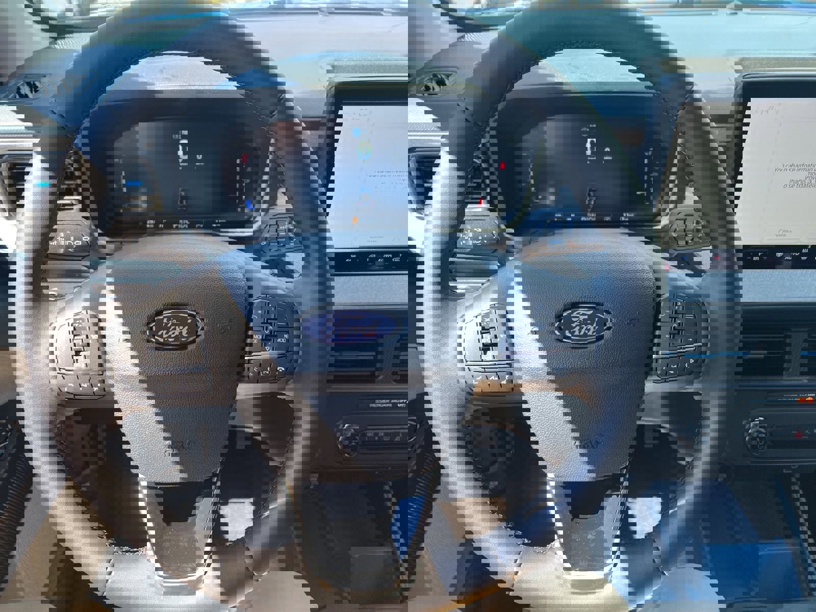 New 2025 Ford Maverick XLT w/ XLT Luxury Package image 14