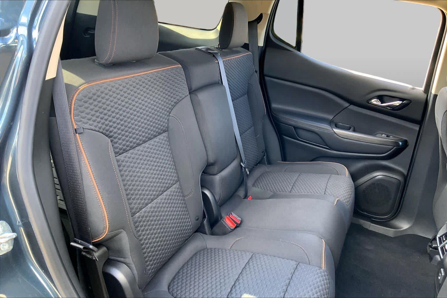 Used 2019 GMC Acadia SLE w/ Driver Alert Package I AWD/4WD image 19