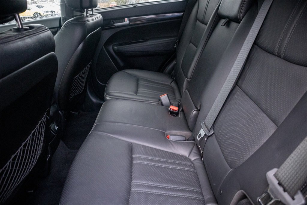Used 2015 Kia Sorento EX image 25