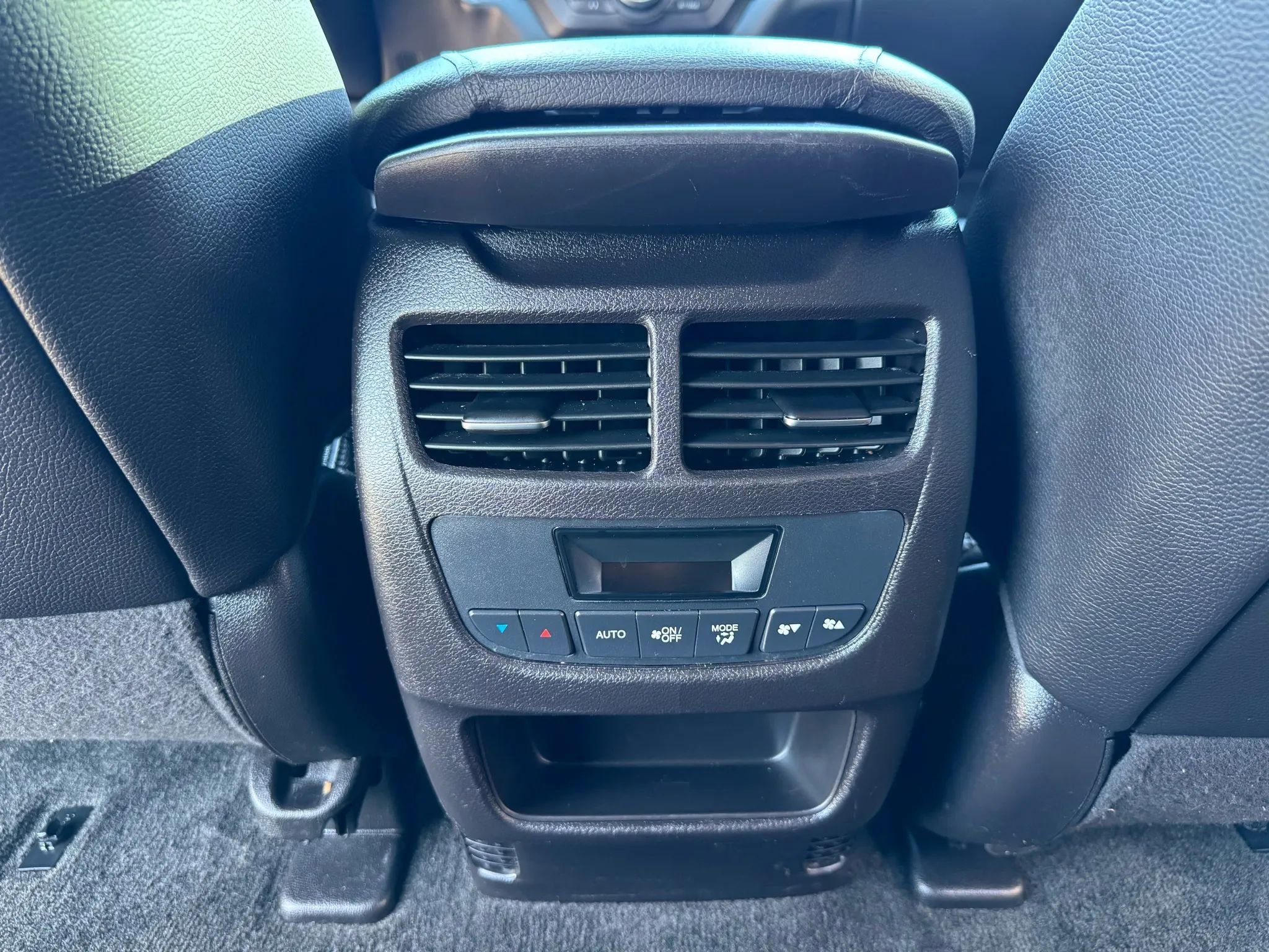 Used 2014 Acura MDX SH-AWD Sport Utility 4D image 18