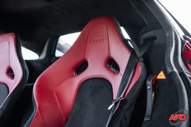 Used 2016 McLaren 675LT Coupe RWD image 30