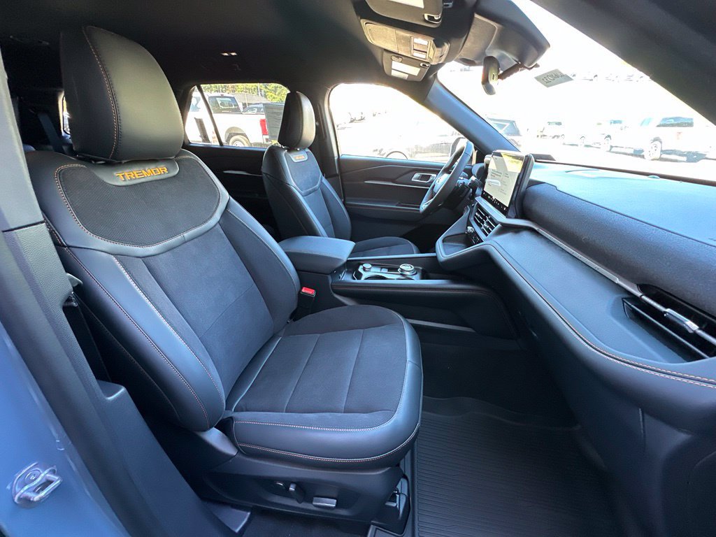 New 2026 Ford Explorer Tremor w/ Tremor Convenience Package AWD/4WD image 24