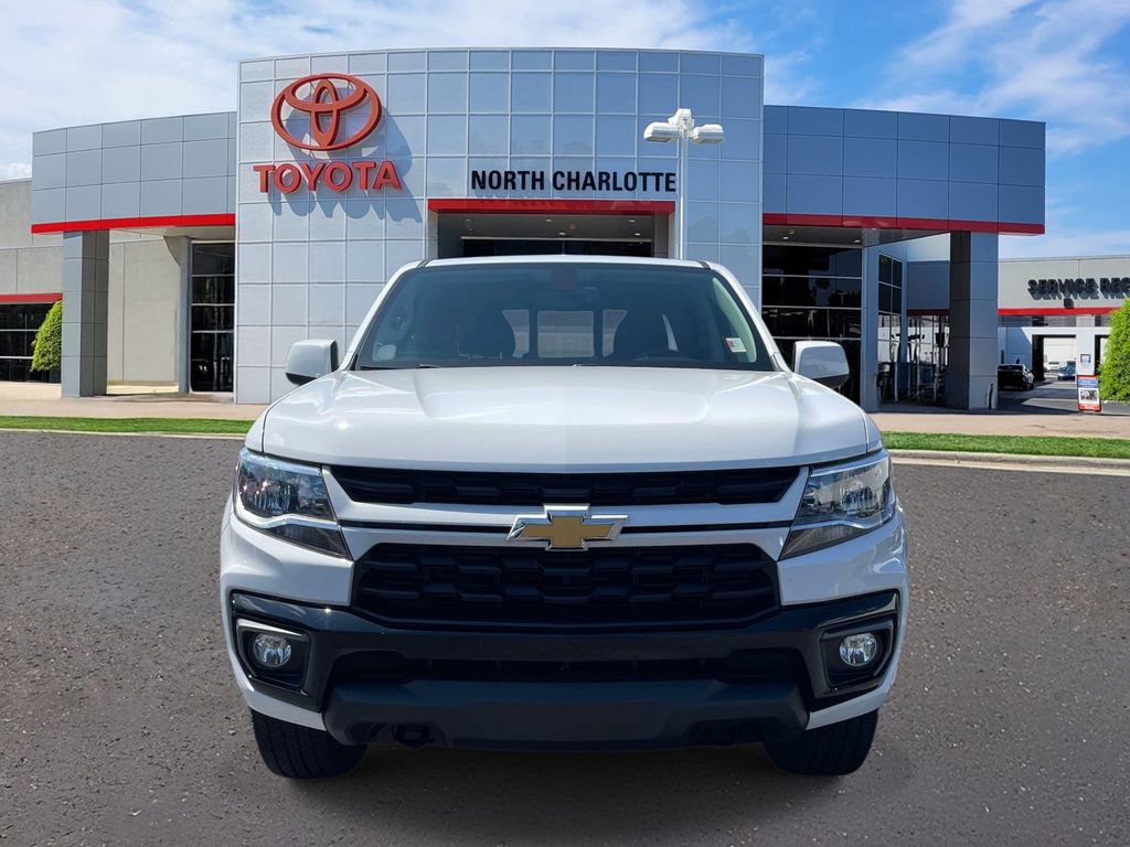 Used 2022 Chevrolet Colorado LT w/ LT Convenience Package AWD/4WD image 3
