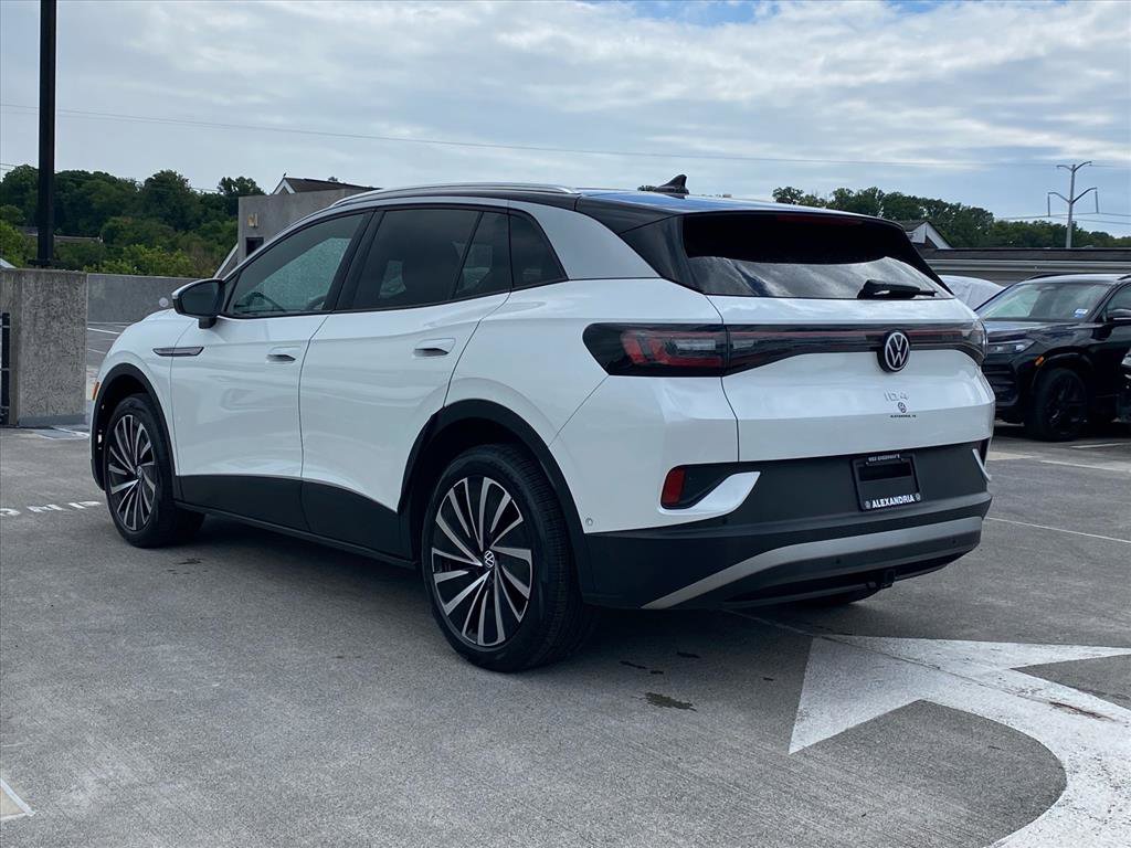 Certified 2023 Volkswagen ID.4 Pro S Plus AWD/4WD image 5