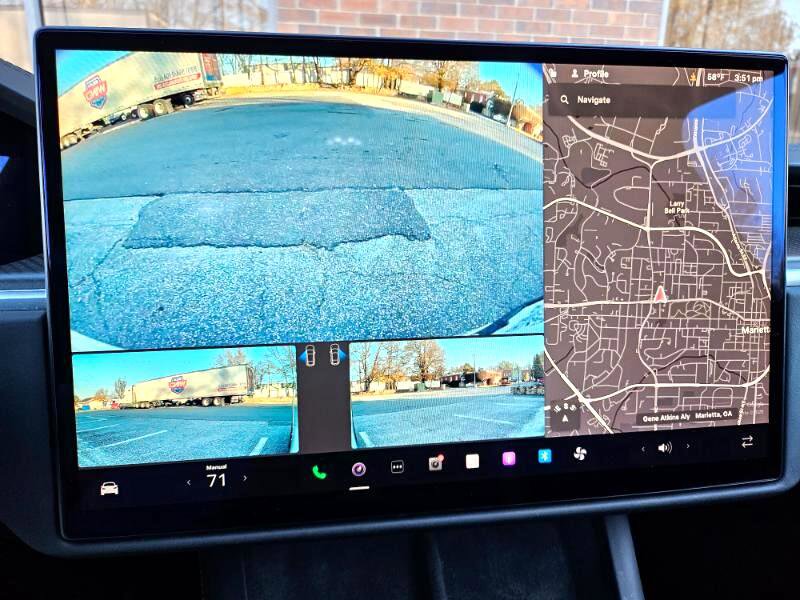 Used 2023 Tesla Model X Plaid image 35