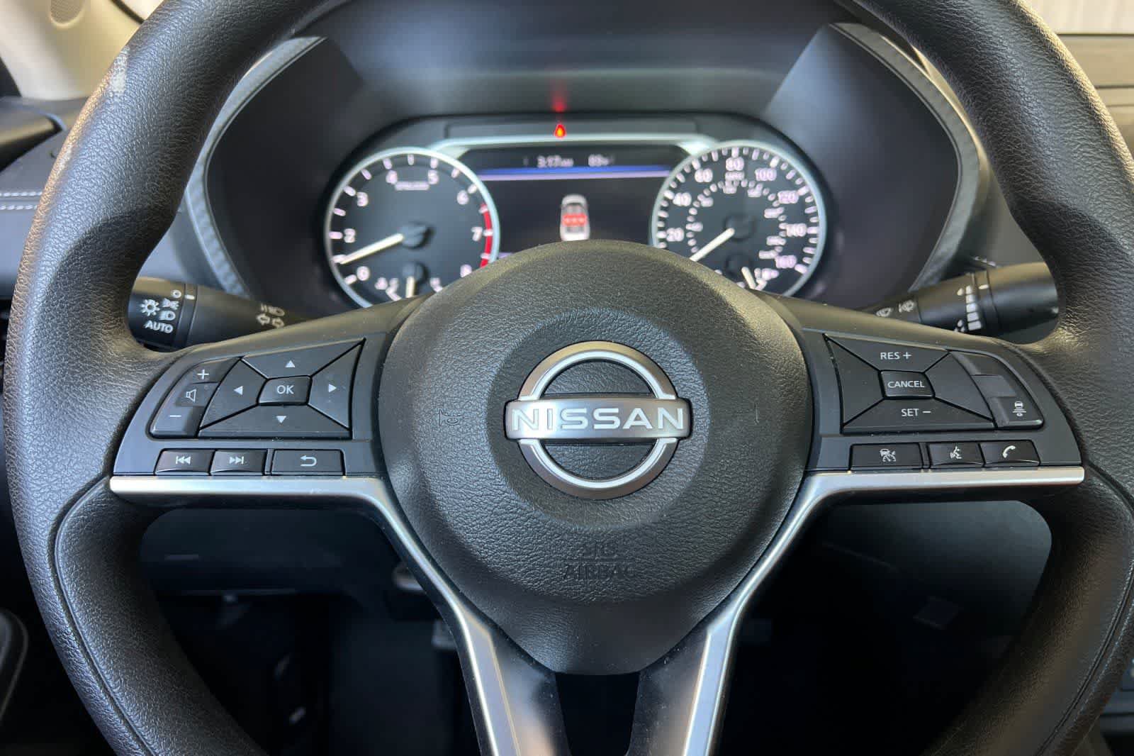 Used 2025 Nissan Sentra SV FWD image 23