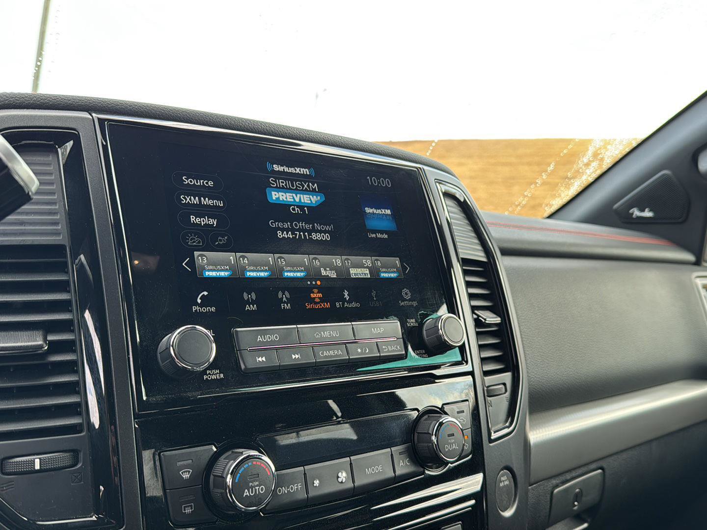 Used 2023 Nissan Titan PRO-4X w/ Pro-4x Convenience Package image 22