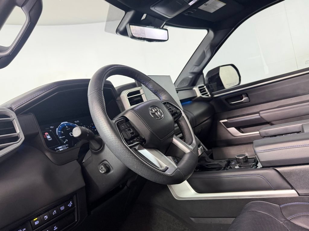 Used 2024 Toyota Sequoia Platinum AWD/4WD image 19