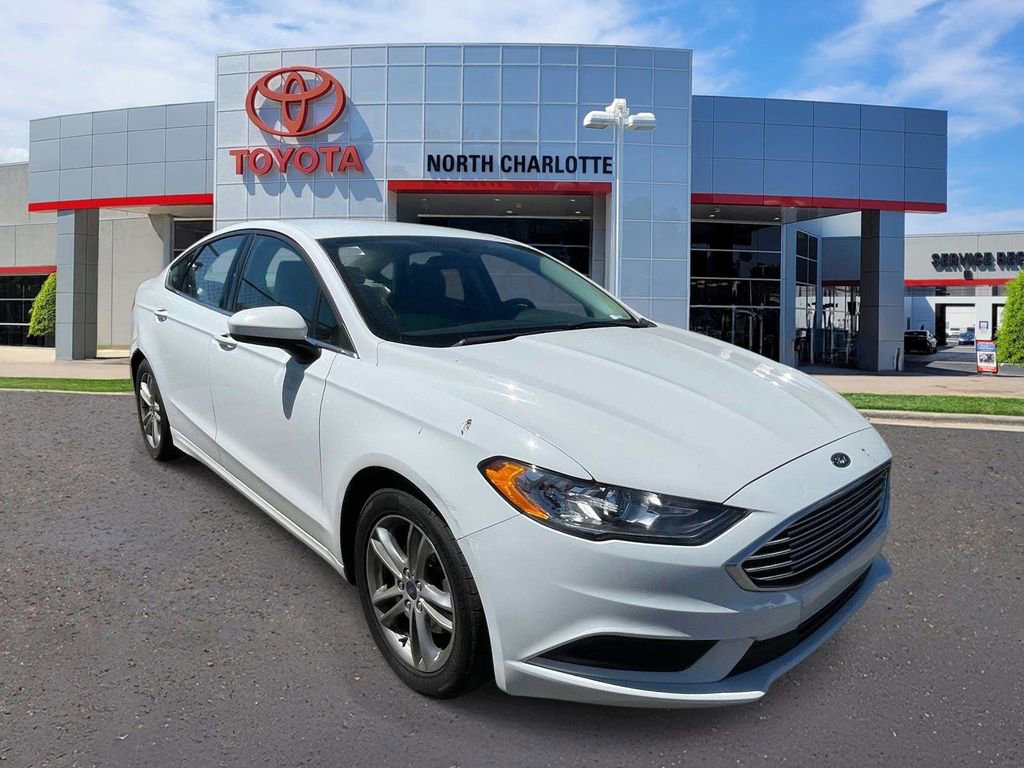 Used 2018 Ford Fusion SE
