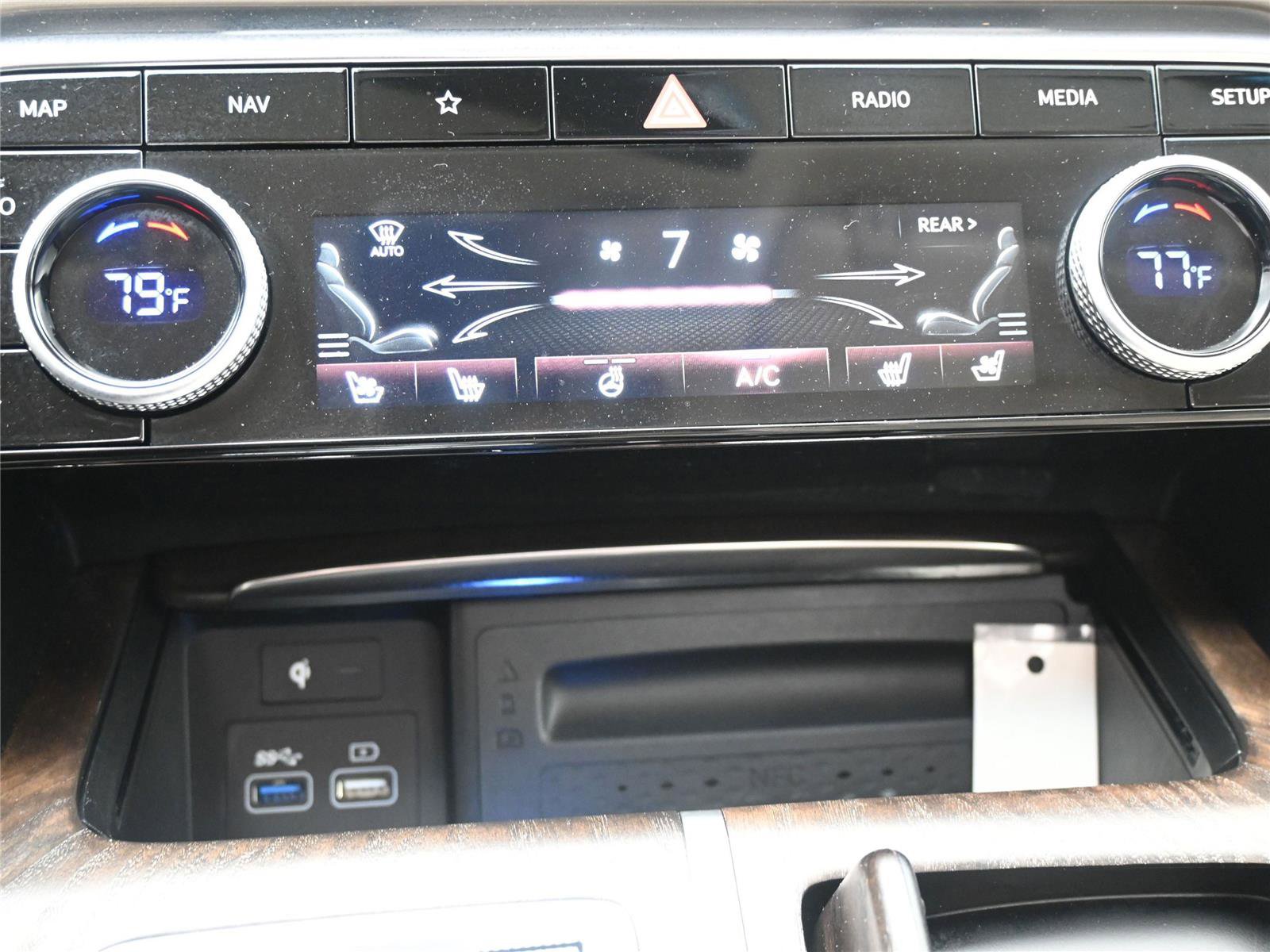 Used 2022 Genesis GV80 3.5T w/ Prestige Package 07 image 14