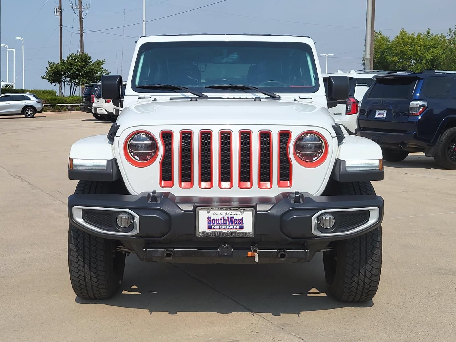Used 2020 Jeep Wrangler Unlimited Sahara AWD/4WD image 2