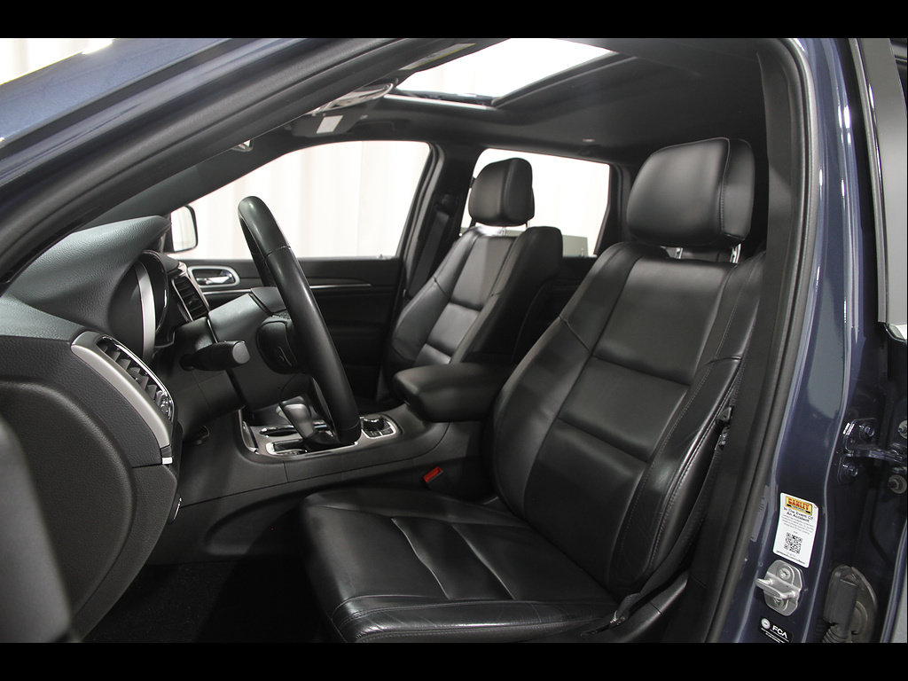 Used 2021 Jeep Grand Cherokee Limited AWD/4WD image 5