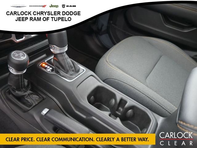 Used 2025 Jeep Wrangler Sahara w/ Safety Group image 23