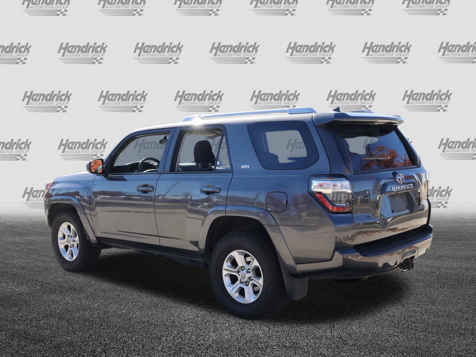 Used 2014 Toyota 4Runner SR5 image 7