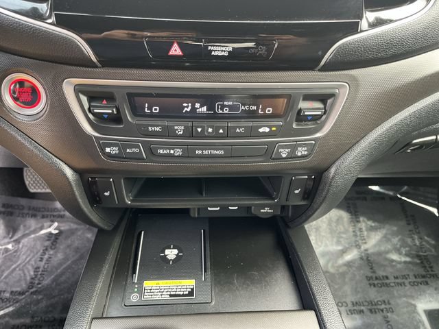 Used 2024 Honda Passport TrailSport image 19