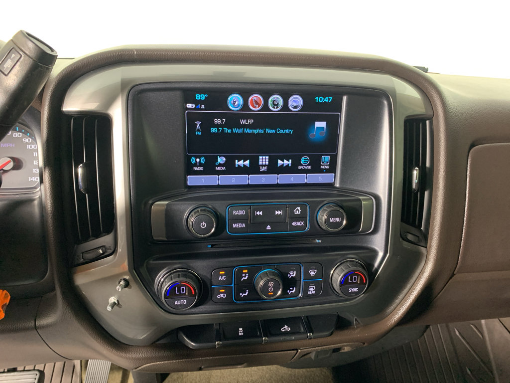 Used 2018 Chevrolet Silverado 1500 LT w/ Texas Edition AWD/4WD image 24