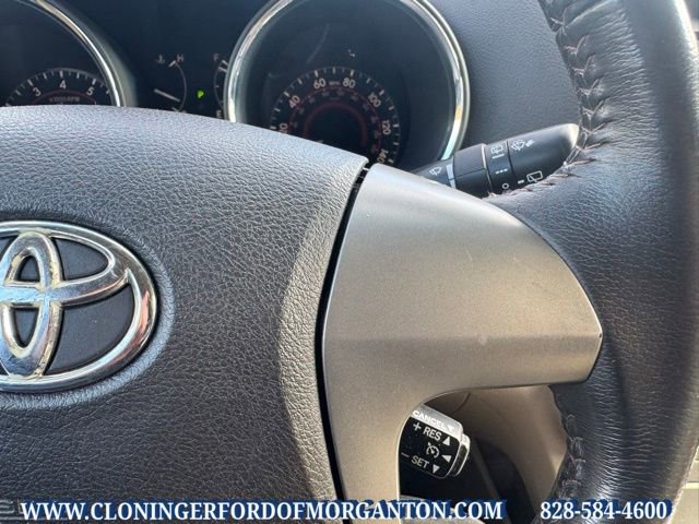 Used 2010 Toyota Highlander 4WD image 24