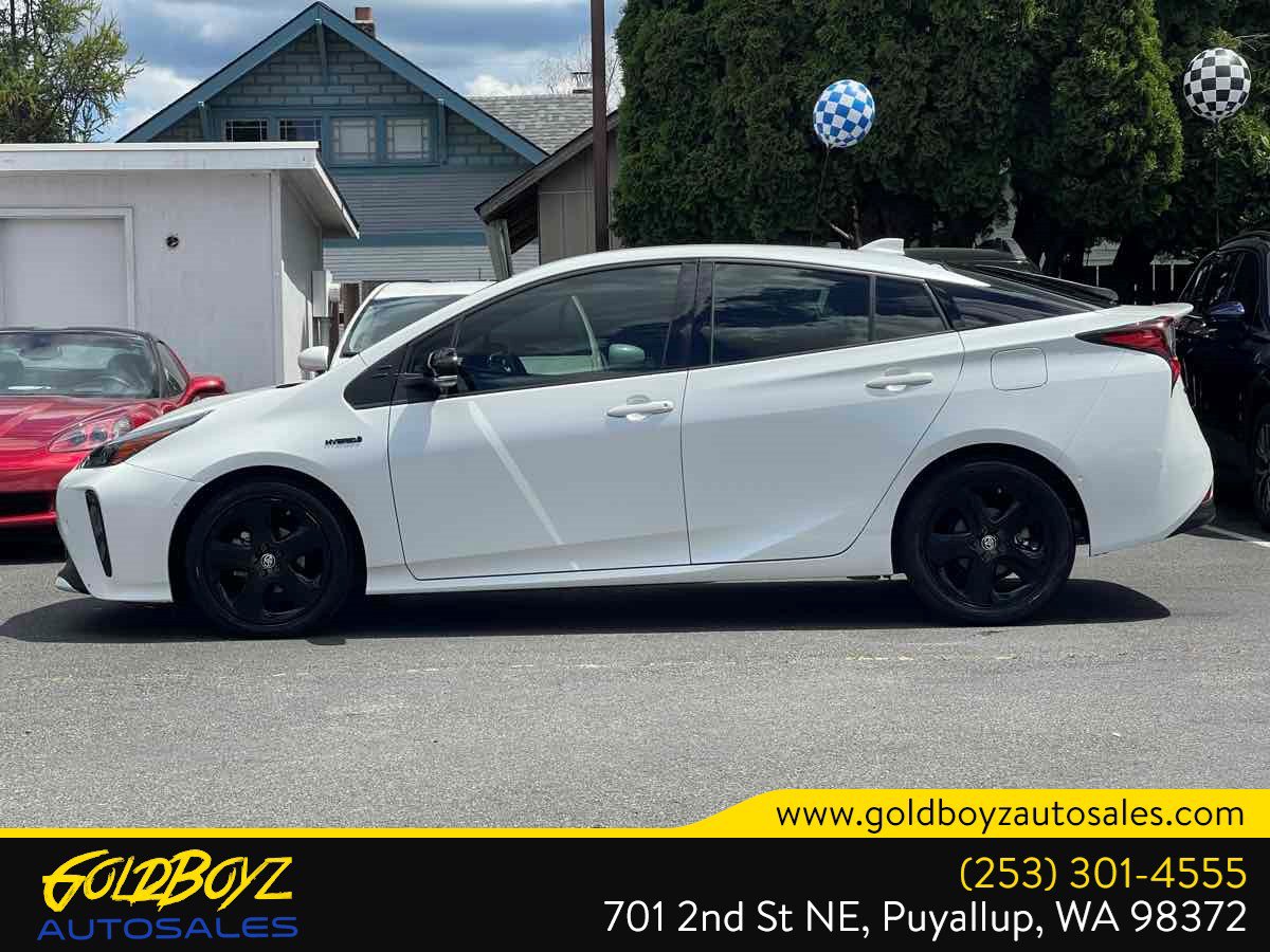 Used 2021 Toyota Prius FWD image 7