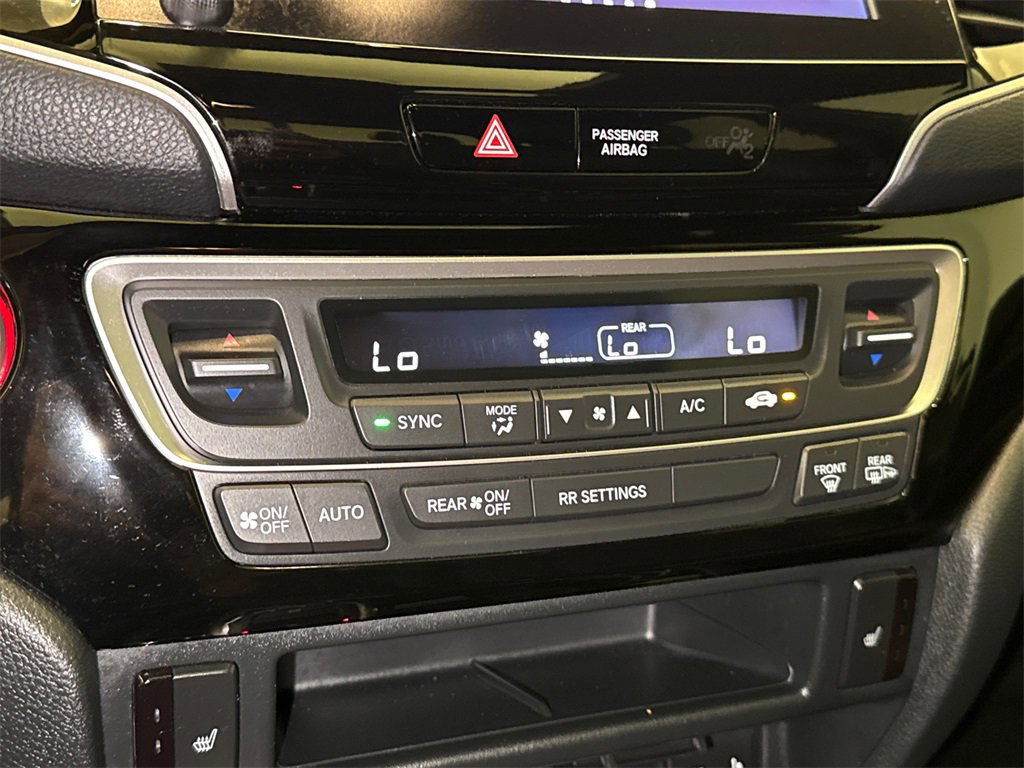 Certified 2022 Honda Ridgeline Black Edition image 28