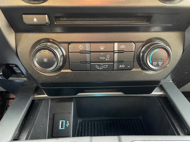 Used 2018 Ford F150 XLT w/ XTR Package image 23